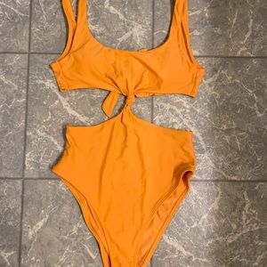 Bathing suit one piece